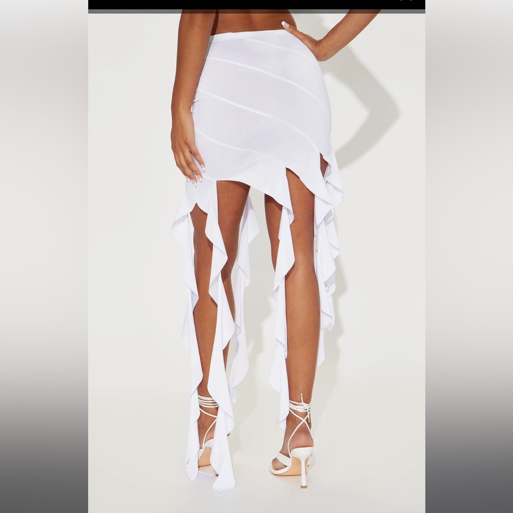 Ruffle Mini Skirt - Picture 2 of 3
